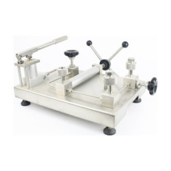 Pneumatic Pressure Calibration Pump