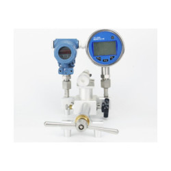 Portable Pneumatic Pressure Calibrator